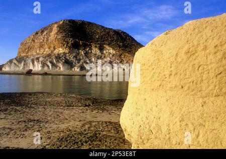 `Cala de Enmedio´. Beach near Agua amarga. Cabo de Gata-Nijar Natural Park. Biosphere Reserve, Almeria province, Andalucia, Spain Stock Photo